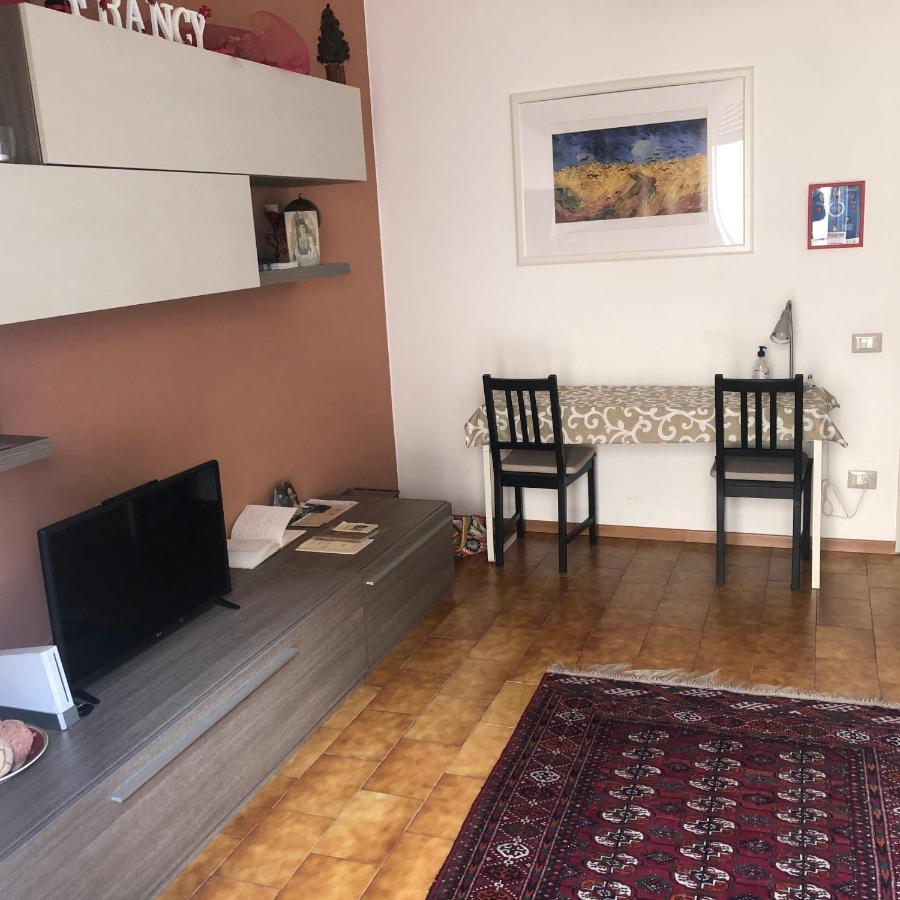 Apartment Parmense Ngoại thất bức ảnh