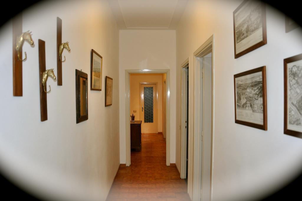 Apartment Parmense Phòng bức ảnh